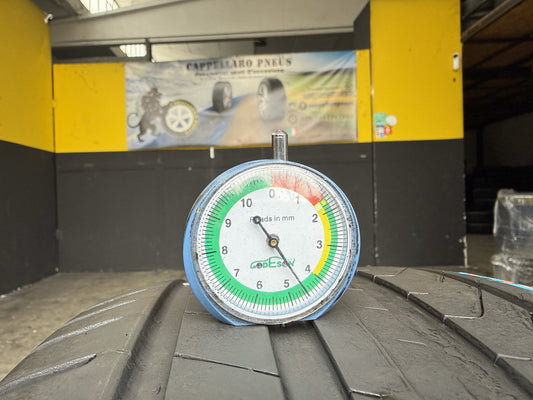Usato: 2 Pneumatici Pirelli Scorpion 255/45R19 100V Estivi 75% residui