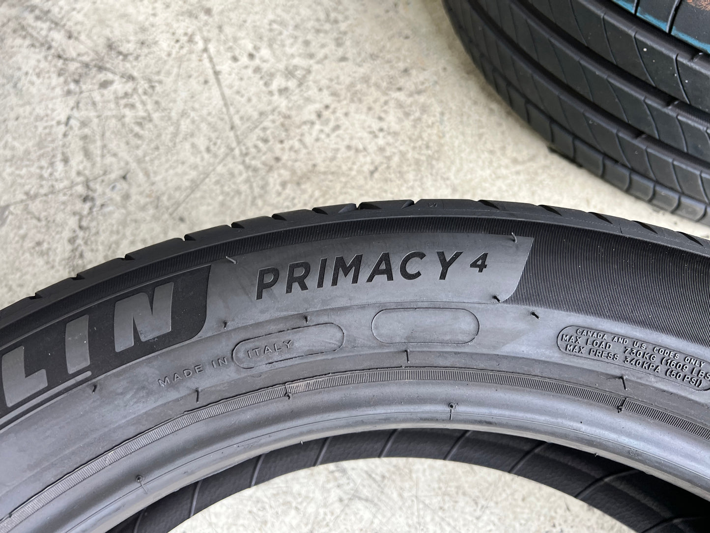 Usato: 4 Gomme 205/55R19 97V Michelin estive con 85% residui