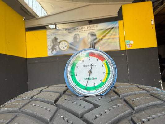 Usato: 2 Pneumatici Pirelli Powergy All Season 235/55R18 104V 4 Stagioni 85% residui DOT 2025
