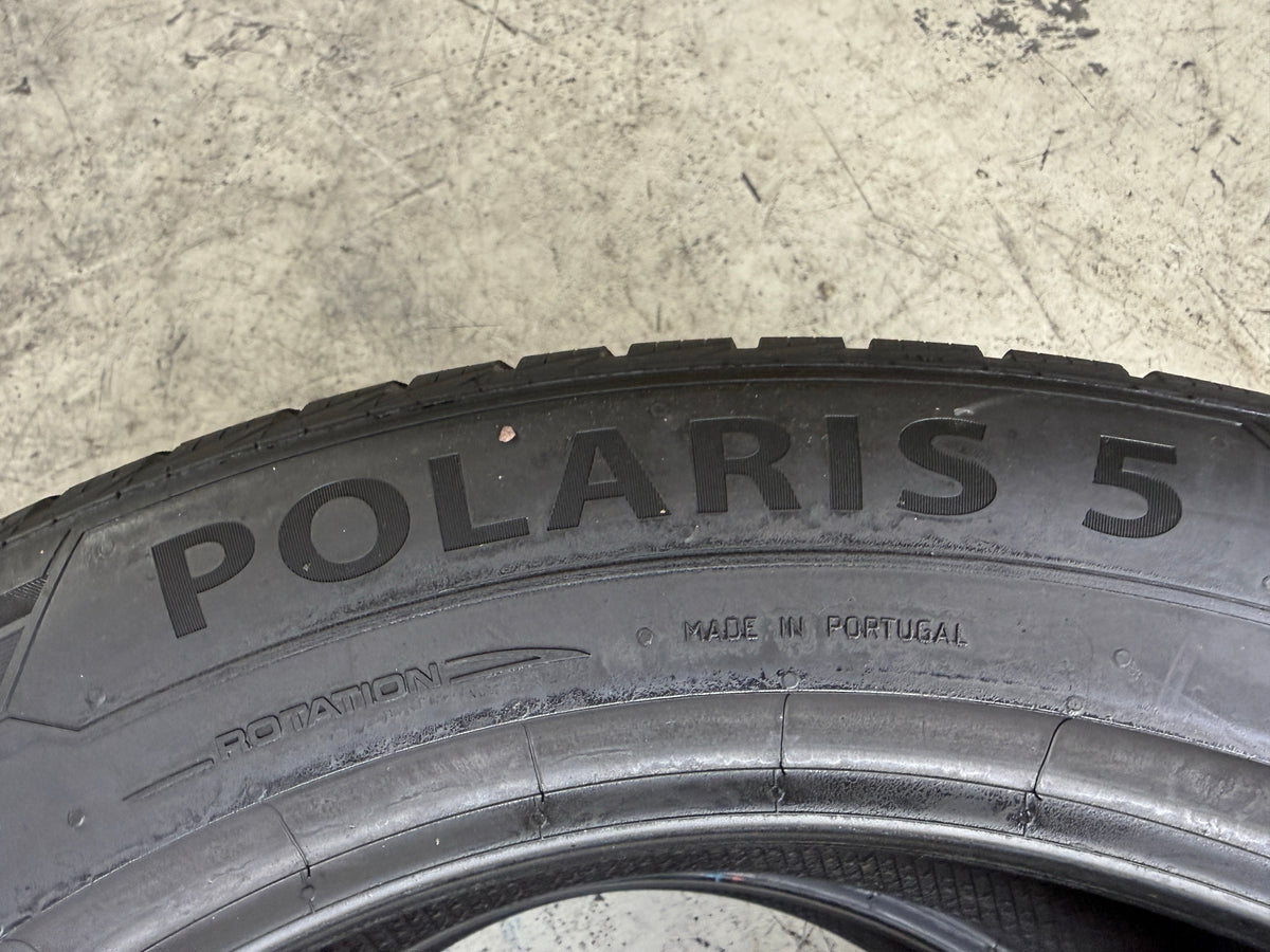 Usato: 2 Pneumatici Barum Polaris 5 235/55R19 105V XL Invernali 97% Residui