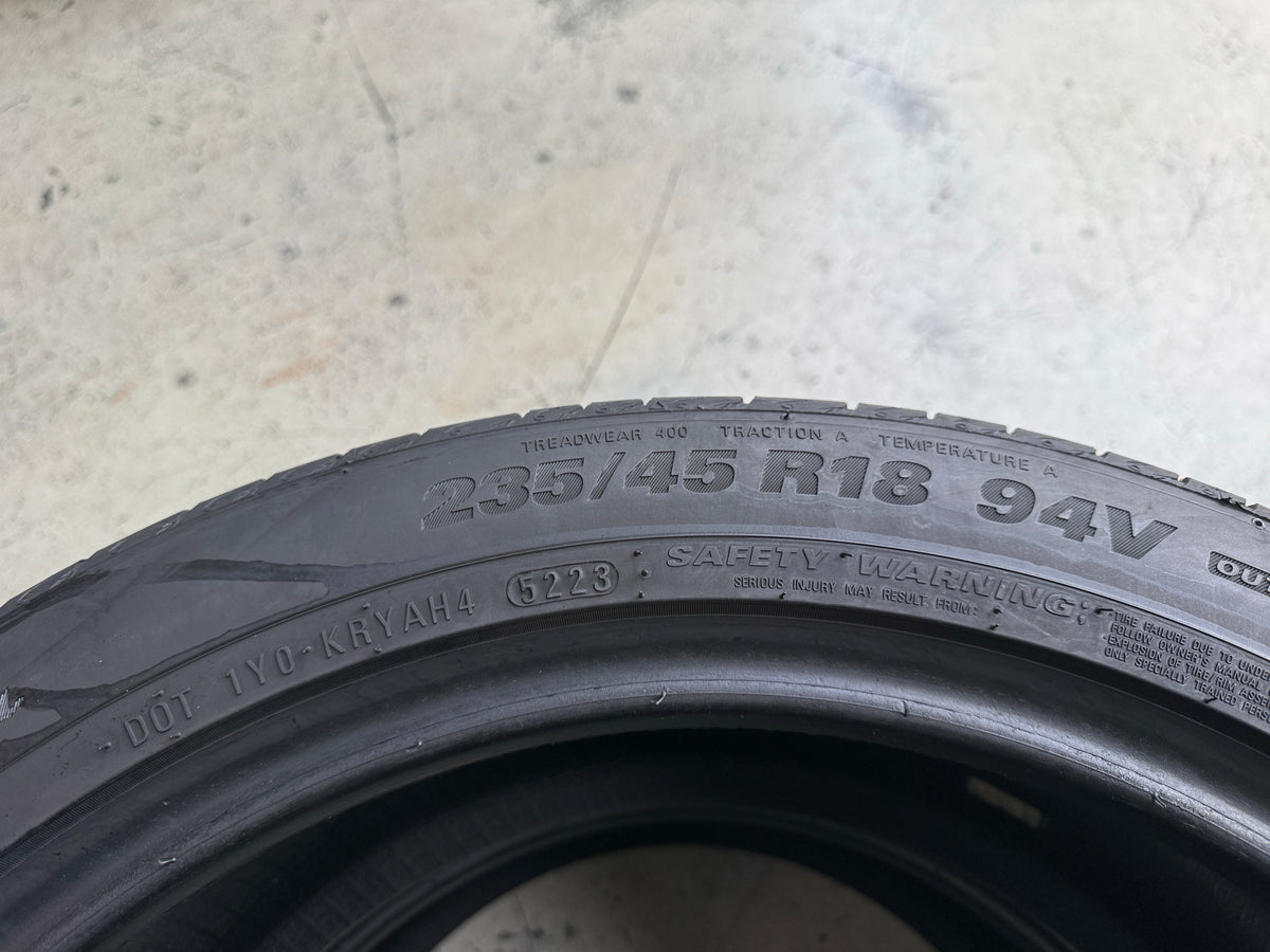 Usato: 2 Pneumatici Kumho Ecsta HS51 235/45R18 94V Estivi 85% Residui