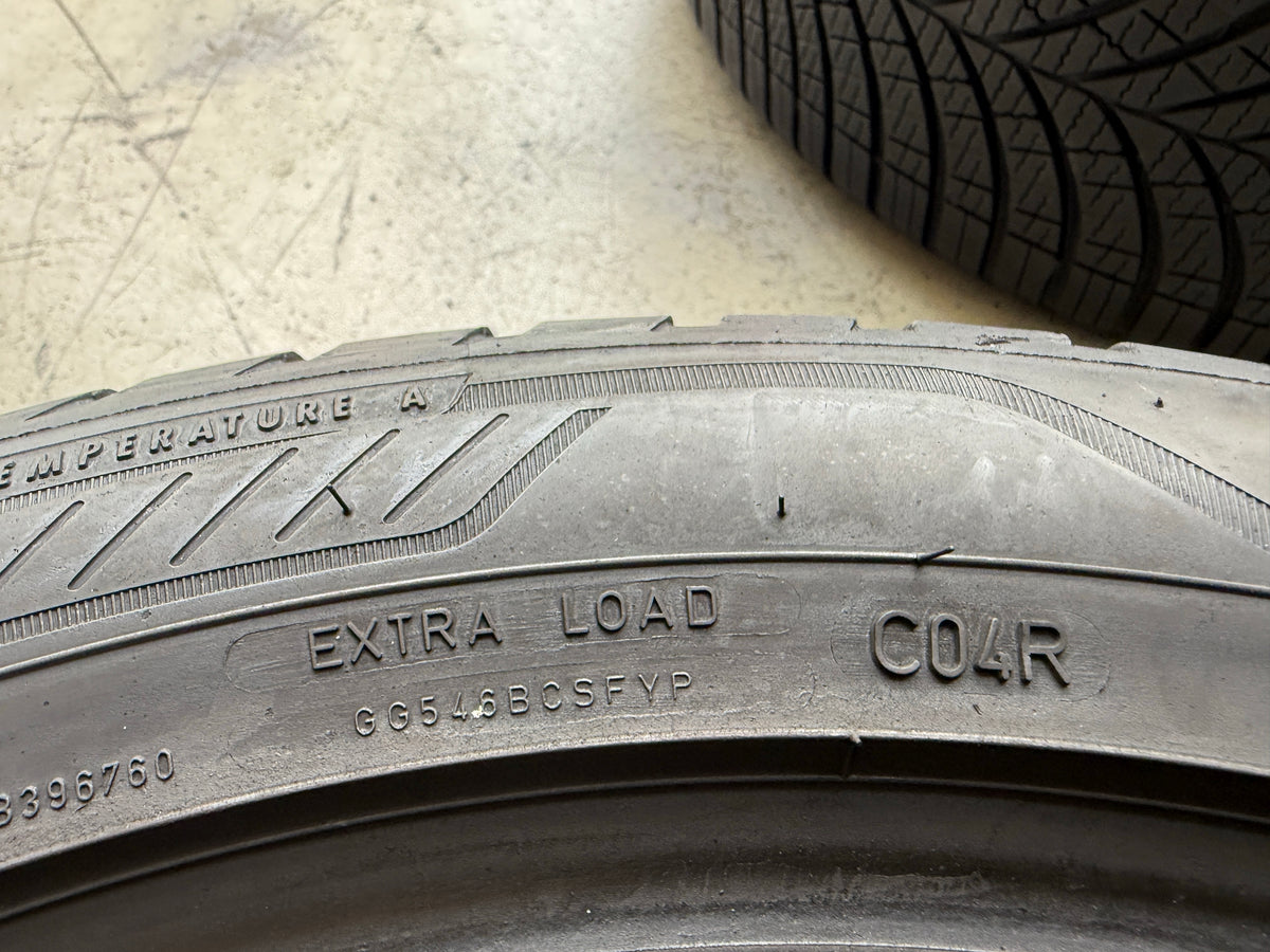 Usato: 2 Pneumatici Goodyear Vector 4Seasons Gen-3 SUV 255/45R19 104W XL 4 Stagioni 85% Residui