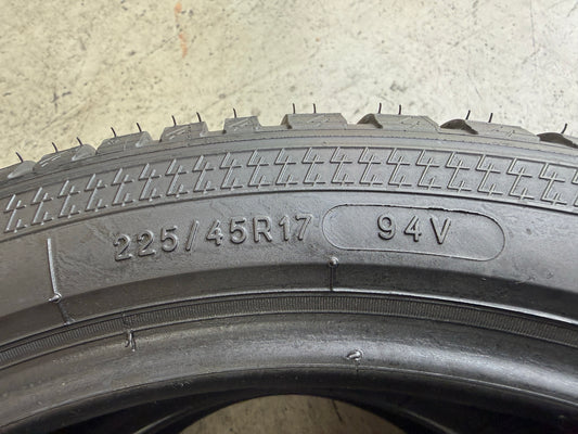 Usato: 2 Pneumatici Kleber Quadraxer 2 225/45R17 94V XL 4 Stagioni 95% Residui