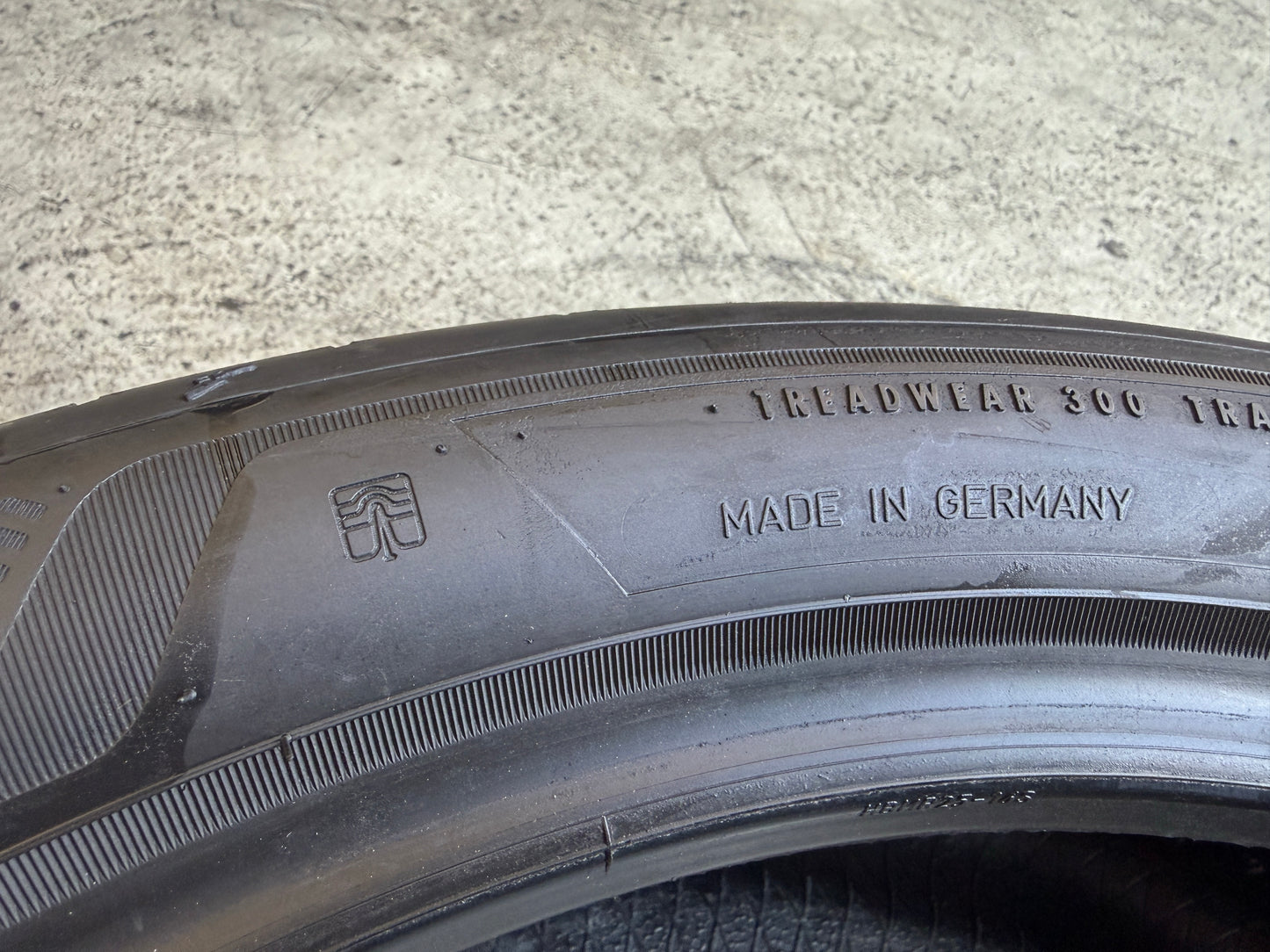 Usato: 2 Pneumatici Goodyear Eagle F1 Asymmetric 6 235/40R19 96W XL Estivi 90% residui