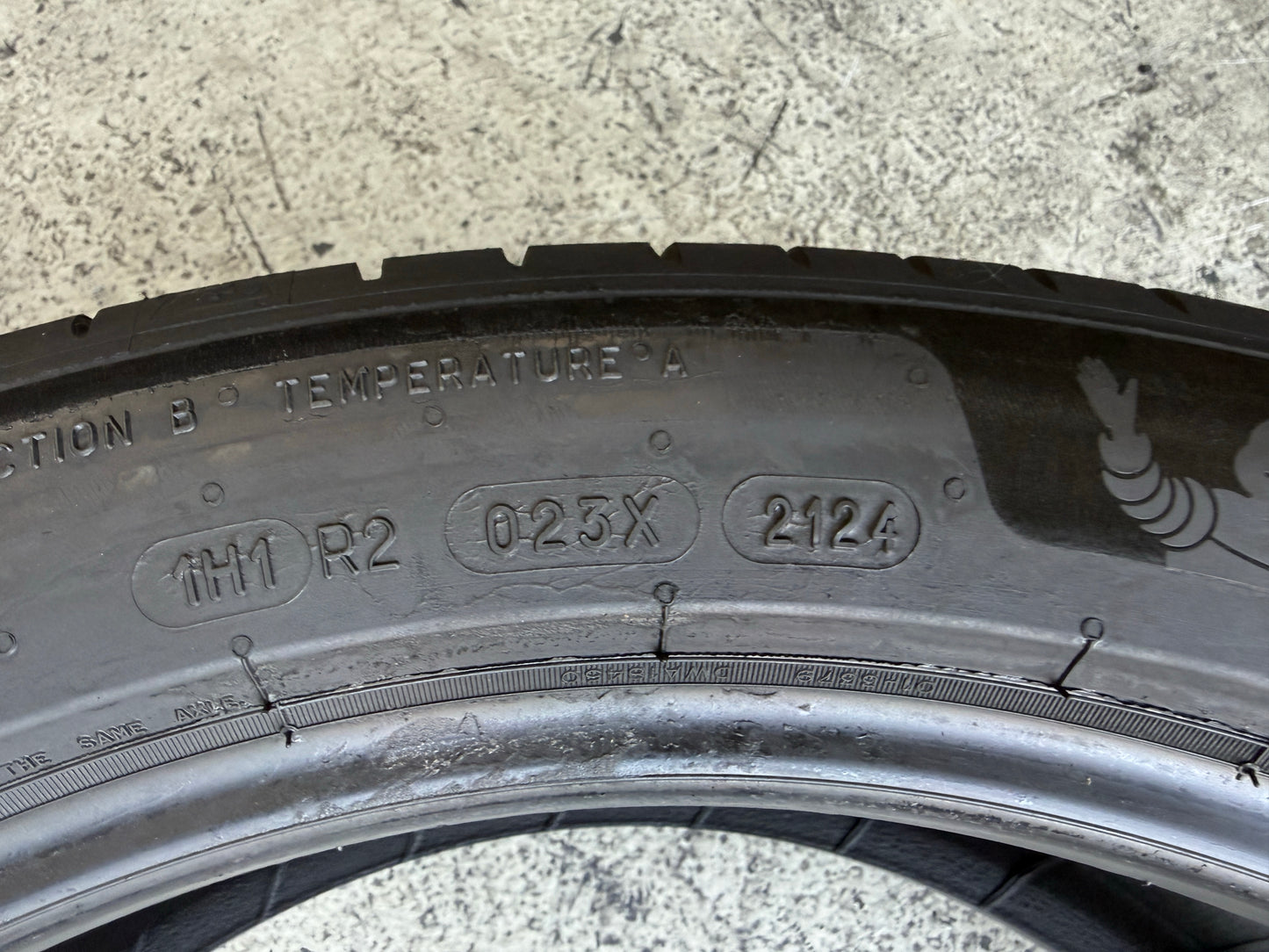 Usato: 4 Pneumatici Michelin e-Primacy 2 225/45R19 92V Estivi 95% residui DOT 2024