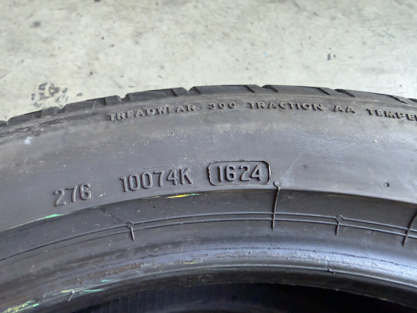 Usato: 2 Pneumatici Bridgestone Potenza Sport 285/40ZR22 110Y XL Estivi 85% residui