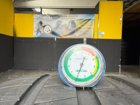 Usato: 2 Pneumatici Goodyear Eagle F1 Asymmetric 5 NF0 305/30R21 104Y XL Estivi 90% residui