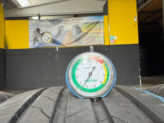Usato: 4 Pneumatici Bridgestone Alenza 001 235/50R20 100V Estivi 85-90% residui Runflat