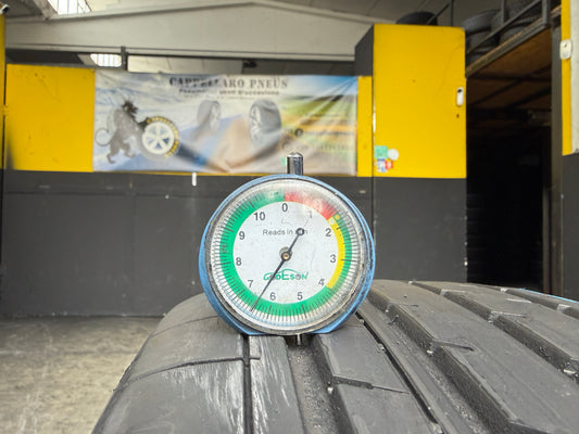 Usato: 2 Pneumatici Yokohama BluEarth-XT AE61 235/50R20 100V Estivi 95% residui
