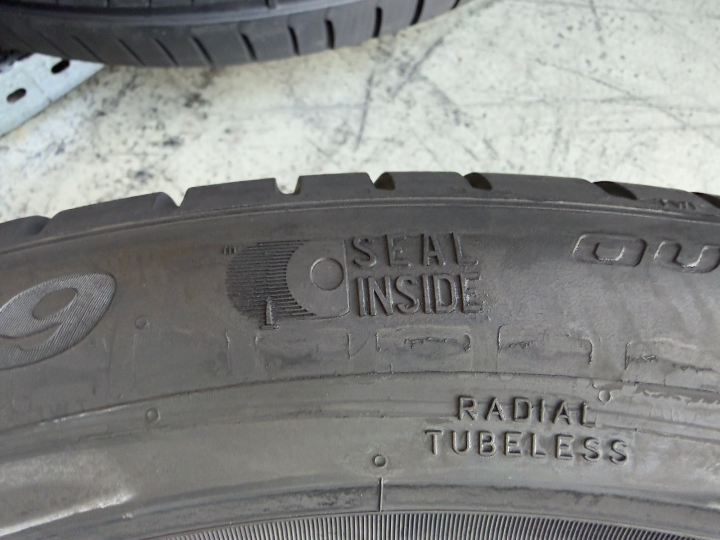 Usato: 4 Pneumatici Pirelli Scorpion 255/45R19 100V Estivi 85% residui
