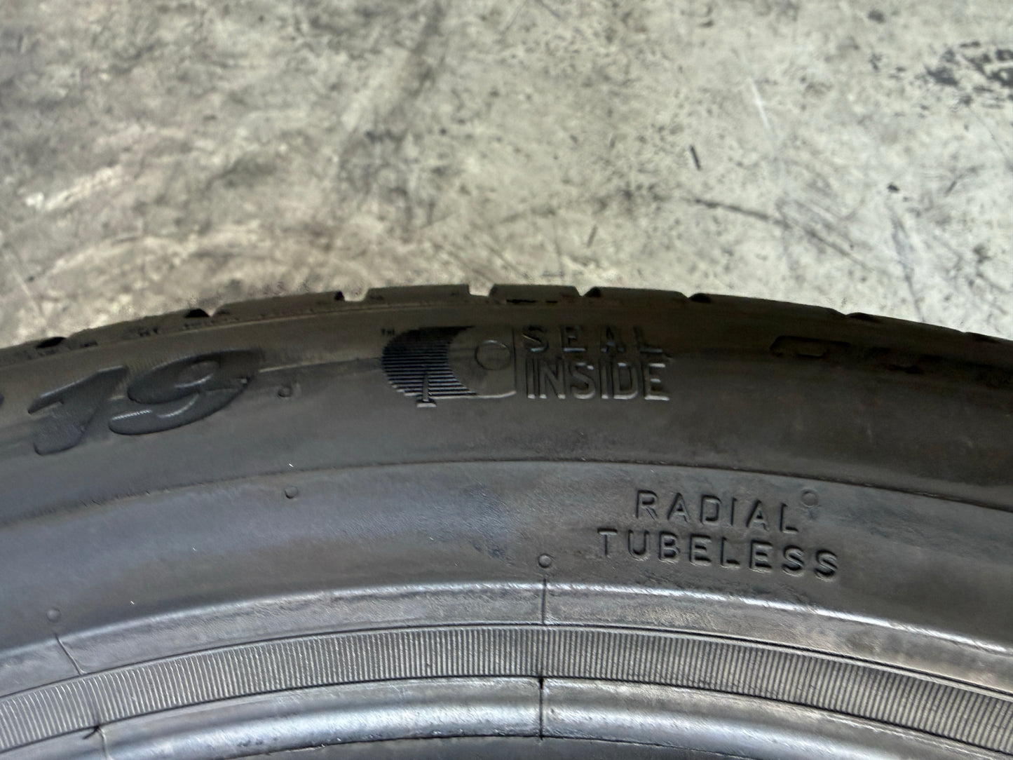 Usato: 2 Pneumatici Pirelli Scorpion 255/45R19 100V Estivi 85% residui DOT 2025