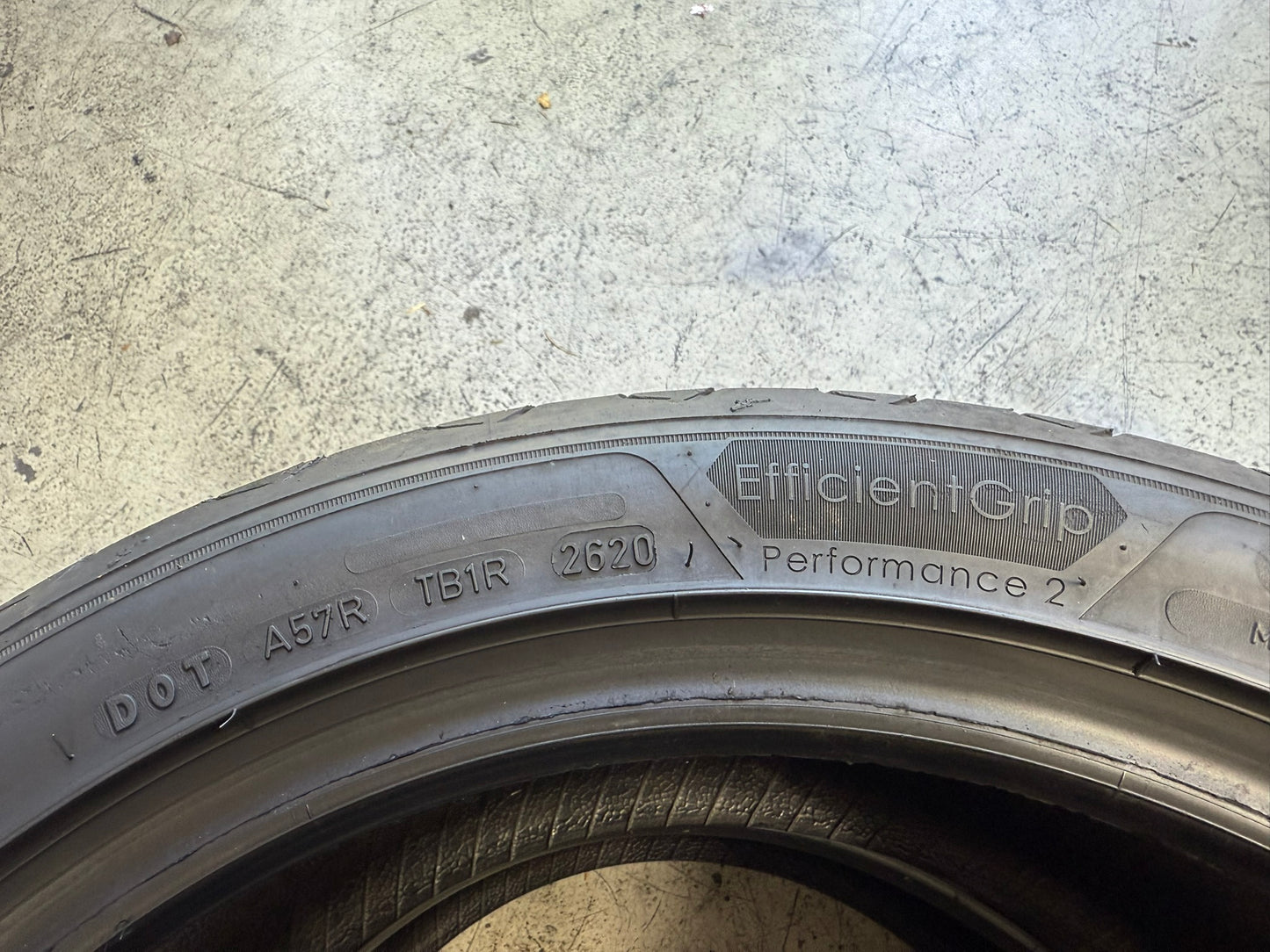 Usato: 2 Gomme 225/45R17 91W Goodyear Estive 80% residui