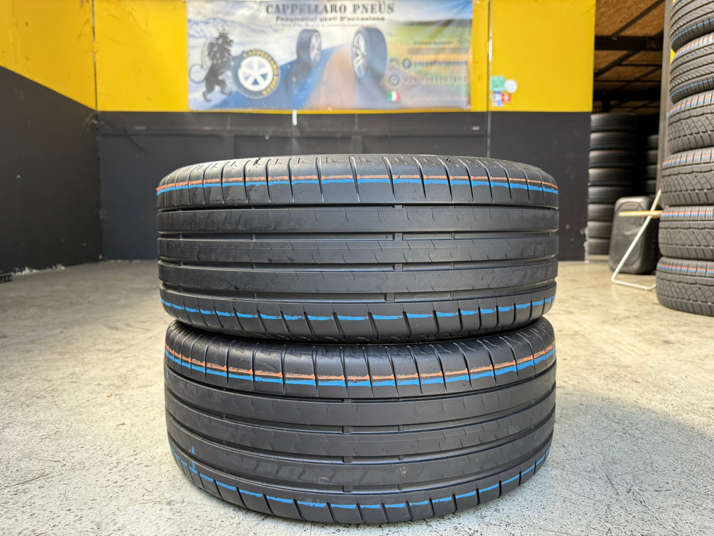 Usato: 2 Gomme 215/45R17 91Y XL Bridgestone Estivo 85% residui