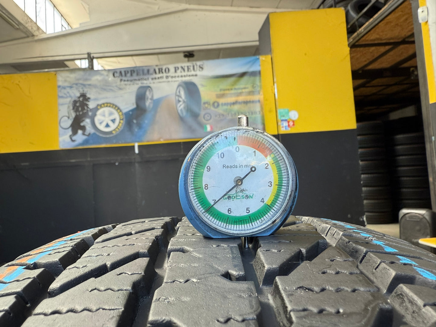 Usato: 2 Gomme 265/75R15 112S Cooper 4 Stagioni 90% residui