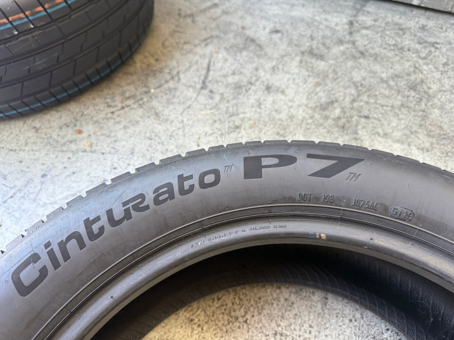 Usato: 1 Gomma 215/55R17 94V Pirelli Estivo 85% residui