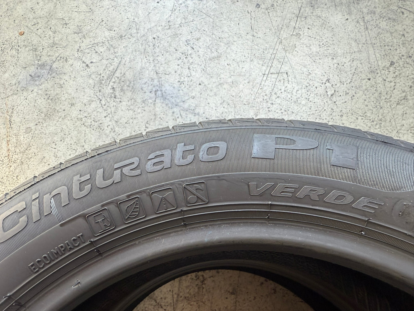 Usato: 2 Gomme 195/55R16 87H Pirelli estive 90% residui