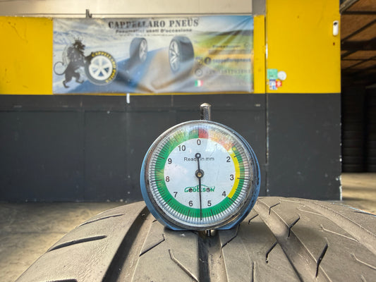 Usato: 2 Pneumatici Continental EcoContact 6 215/55R17 94V Estivi 90% residui