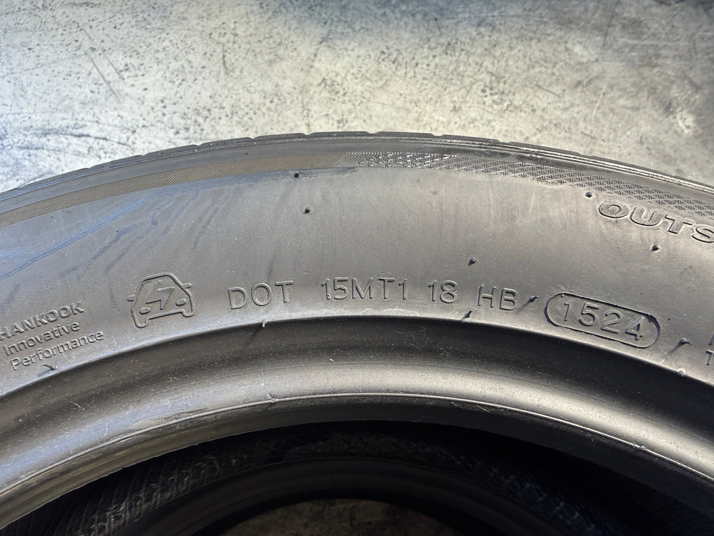Usato: 2 Pneumatici Hankook Ventus Prime 4 215/55R17 98W XL Estivi 85% residui