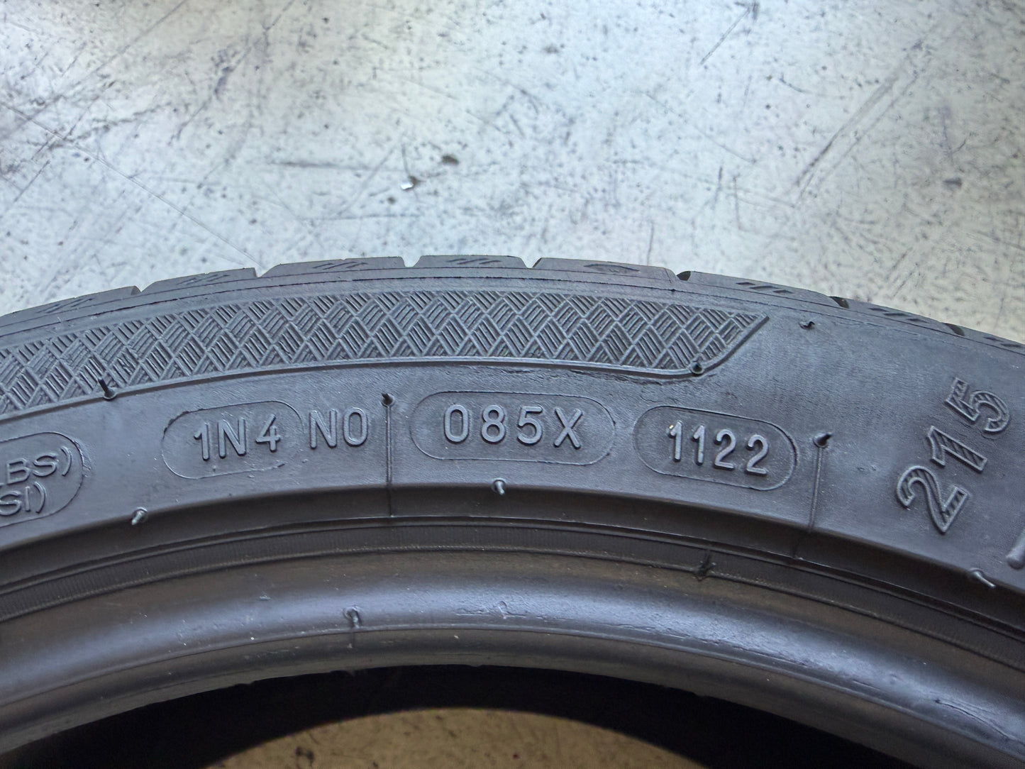 Usato: 4 Pneumatici Kleber Dynaxer UHP 215/45R17 91W XL Estivi 90% residui