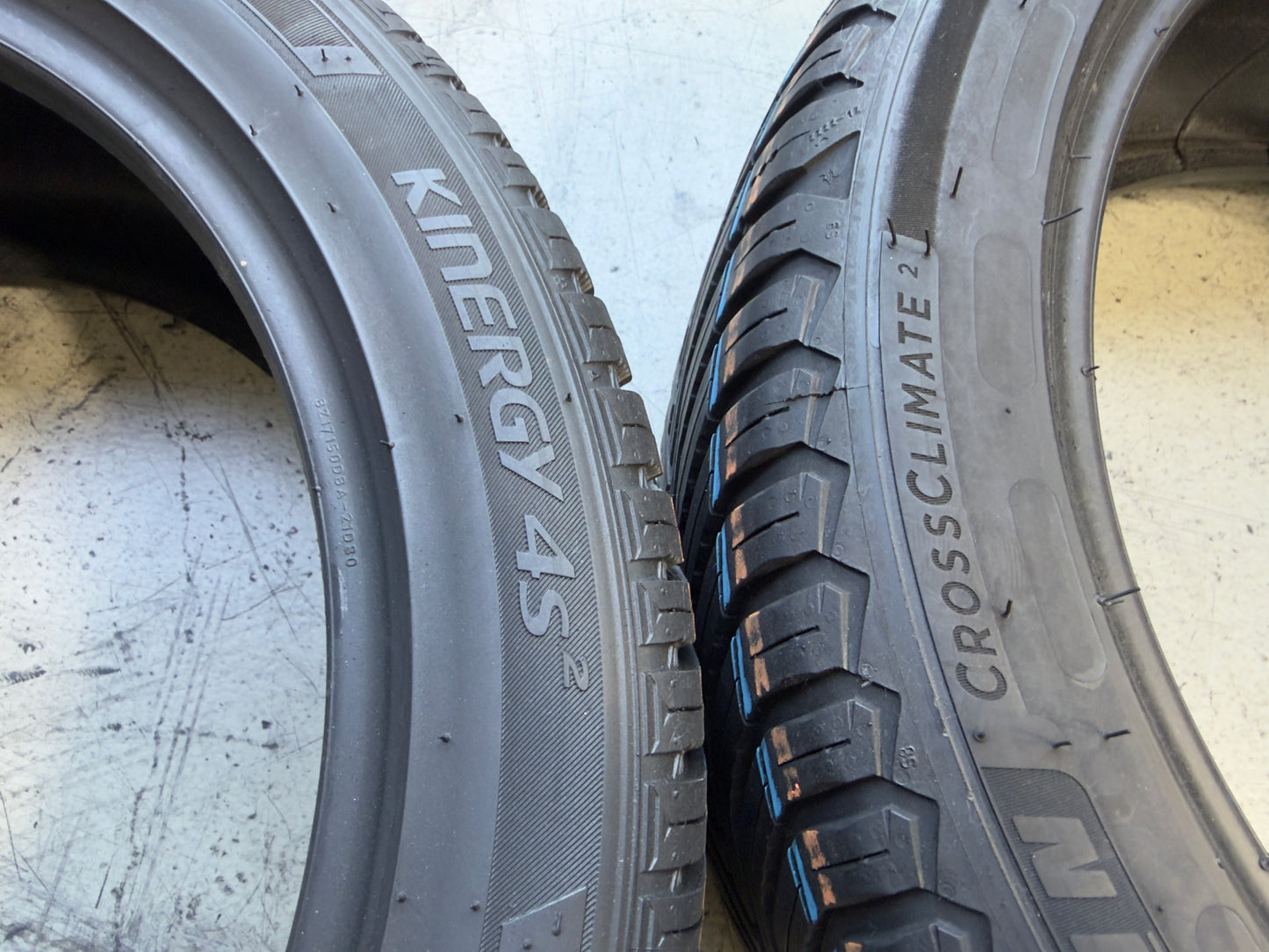 Usato: 4 Pneumatici Michelin CrossClimate 2 / Hankook Kinergy 4S2 215/45R17 91Y 4 Stagioni 90% residui