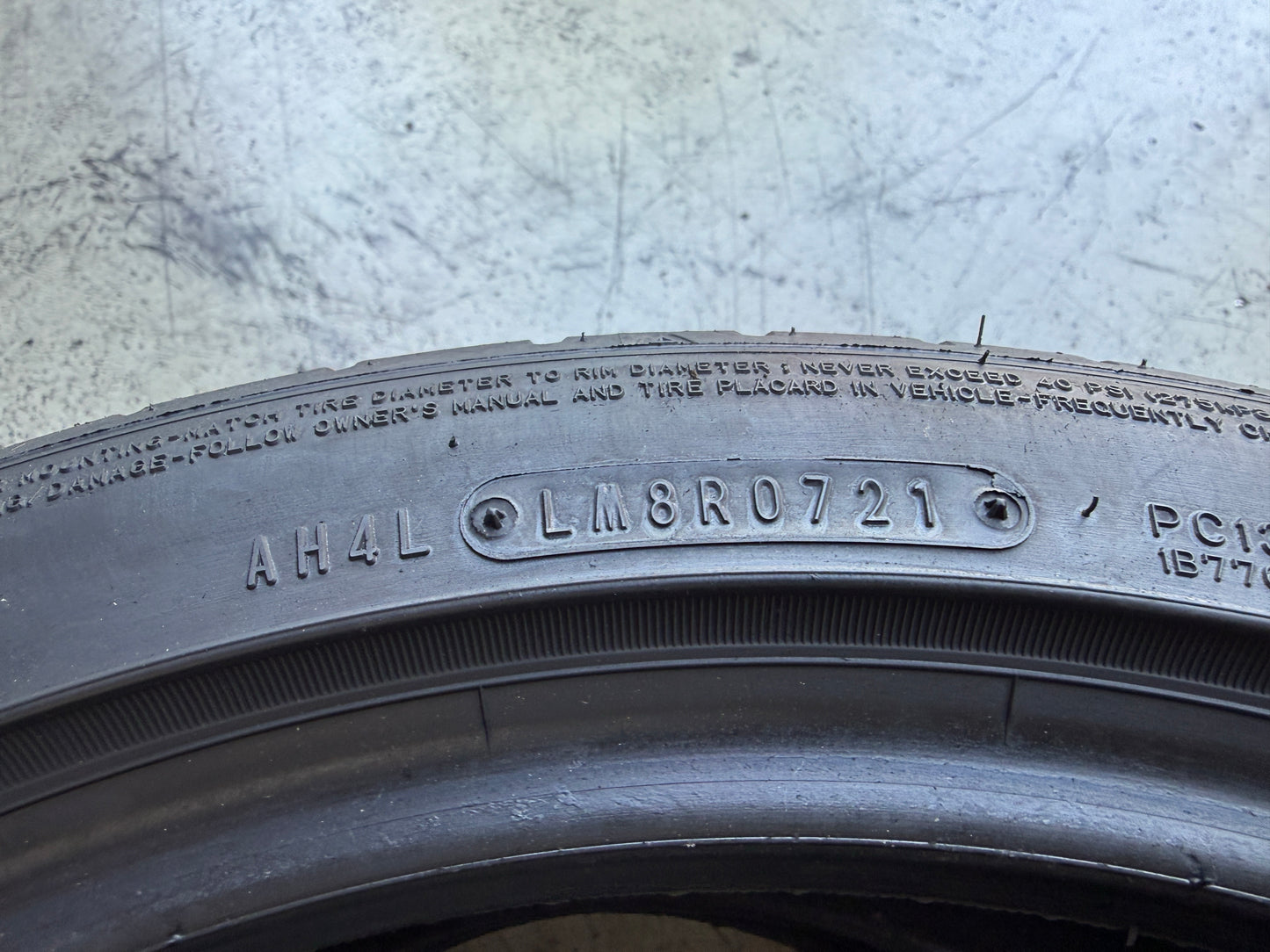 Usato: 2 Pneumatici Falken ZIEX ZE310 Ecorun 205/45R17 88W XL Estivi 90% residui
