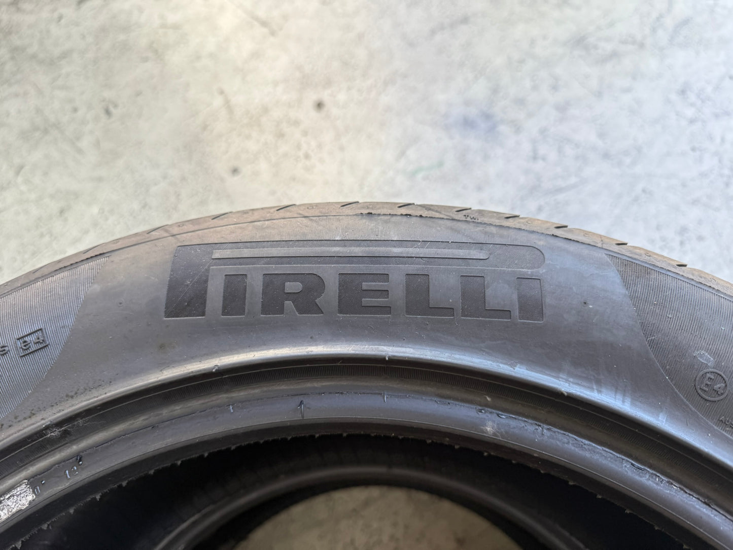 Usato: 2 Gomme 275/45R19 108Y XL Pirelli Estive 95% residui