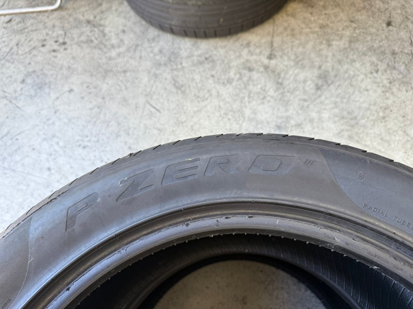 Usato: 2 Gomme 275/45R19 108Y XL Pirelli Estive 95% residui