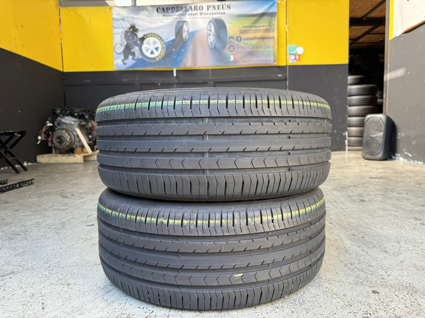 Usato: 2 Gomme 235/55R17 99V Continental Estive 90% residui