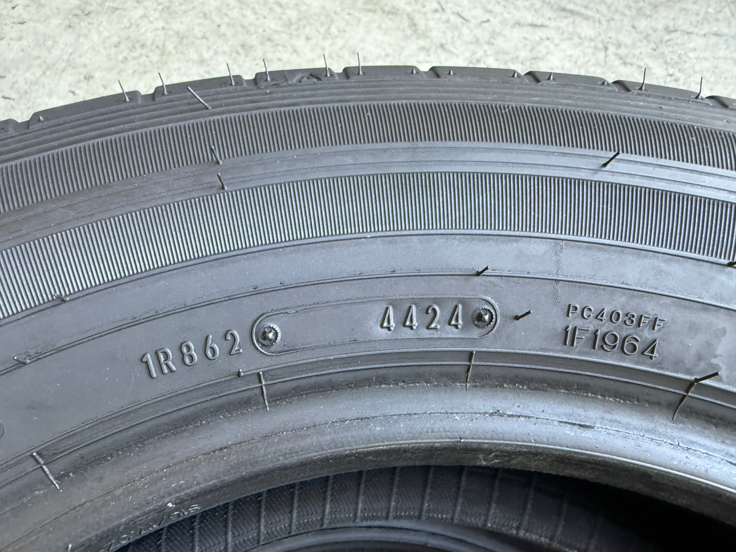 Usato: 2 Pneumatici Falken Linam VAN01 225/65R16C 112/110T Estivi 85% residui