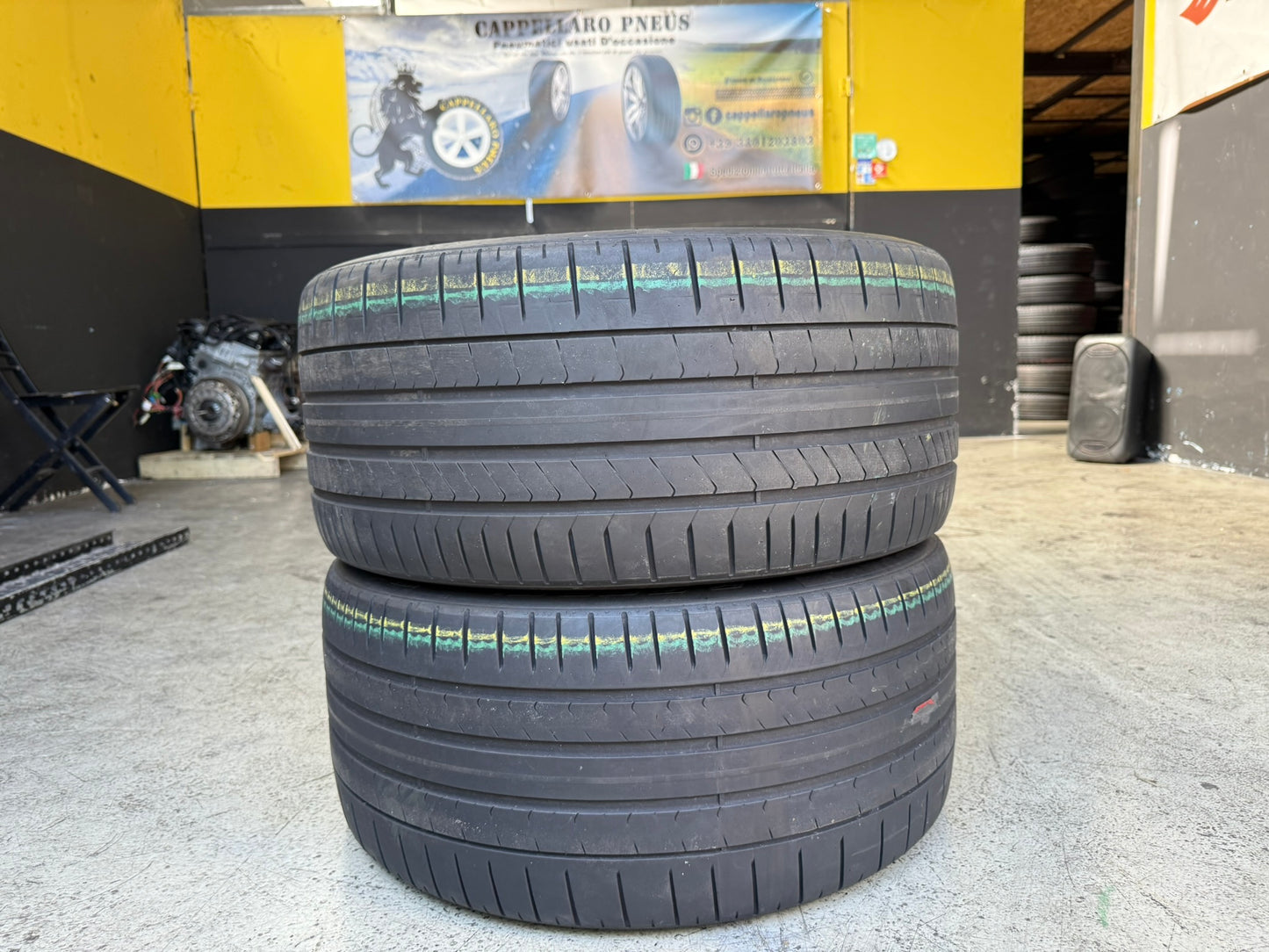 Usato: 2 Gomme 285/35R20 104Y XL Pirelli Estive 75% residui