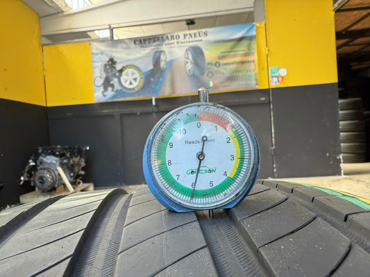 Usato: 2 Gomme 255/40R19 100W XL Michelin Estive 95% residui