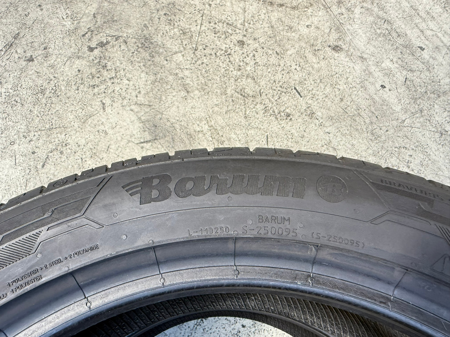 Usato: 2 Gomme 205/50R17 93Y XL Barum Estive 85% residui