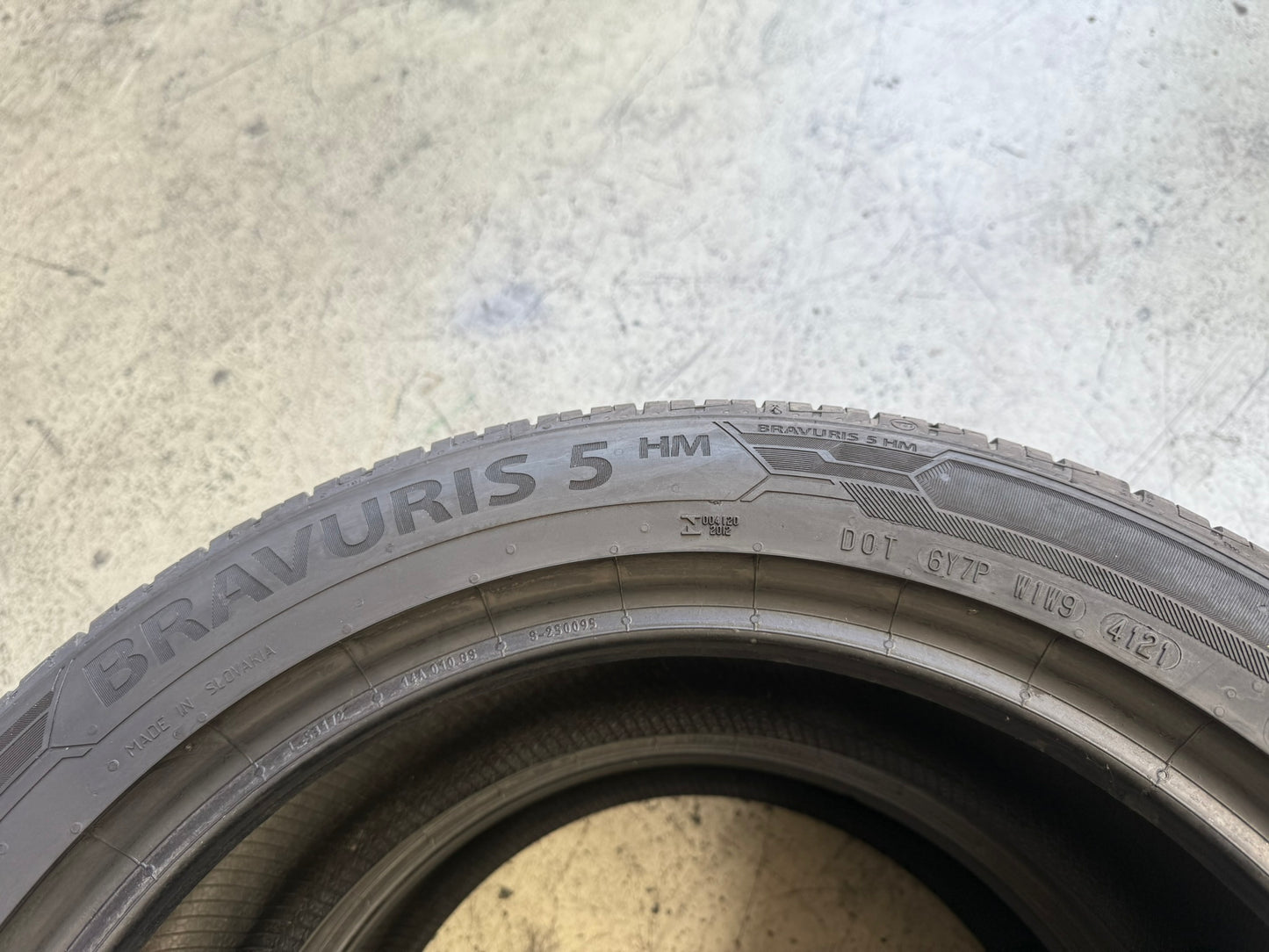 Usato: 2 Gomme 205/50R17 93Y XL Barum Estive 85% residui