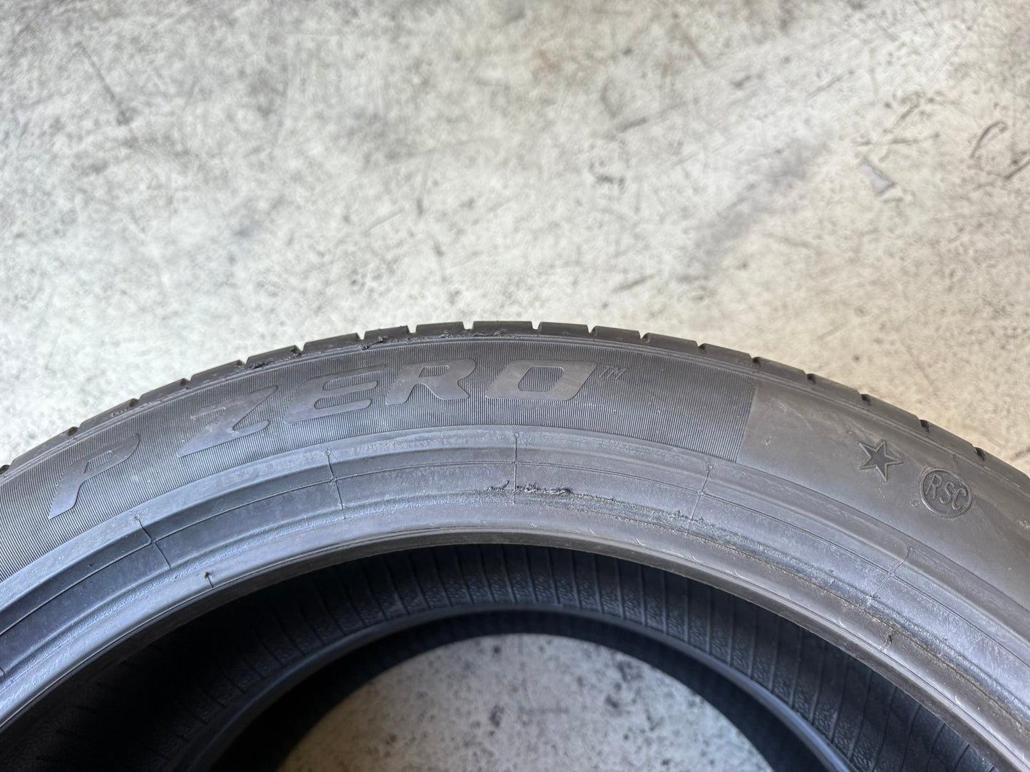 Usato: 4 Gomme 245/45R20 103W XL Pirelli RSC Estive 80/85% residui