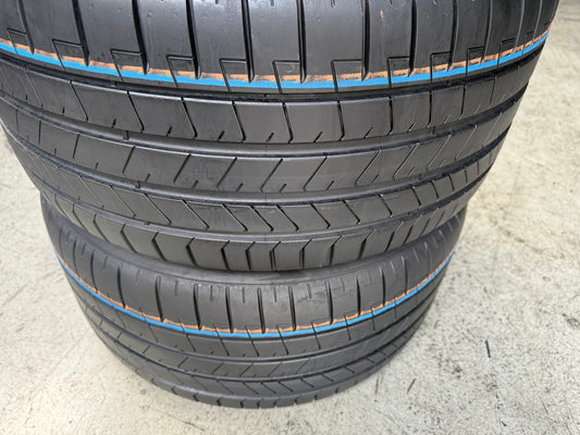 Usato: 2 Gomme 275/30ZR20 97Y XL Pirelli Estive 95% residui