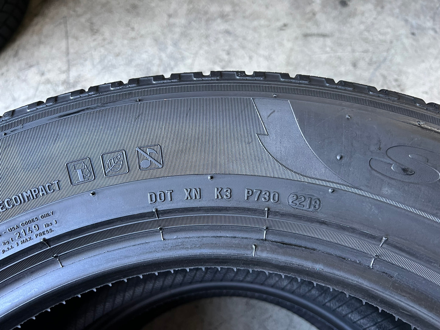Usato: 2 Gomme 235/60R18 107H XL Pirelli invernali 95%residui