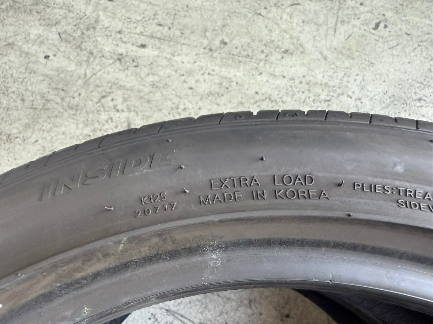 Usato: 2 Gomme 215/45R17 91V XL Hankook Estive 80% residui
