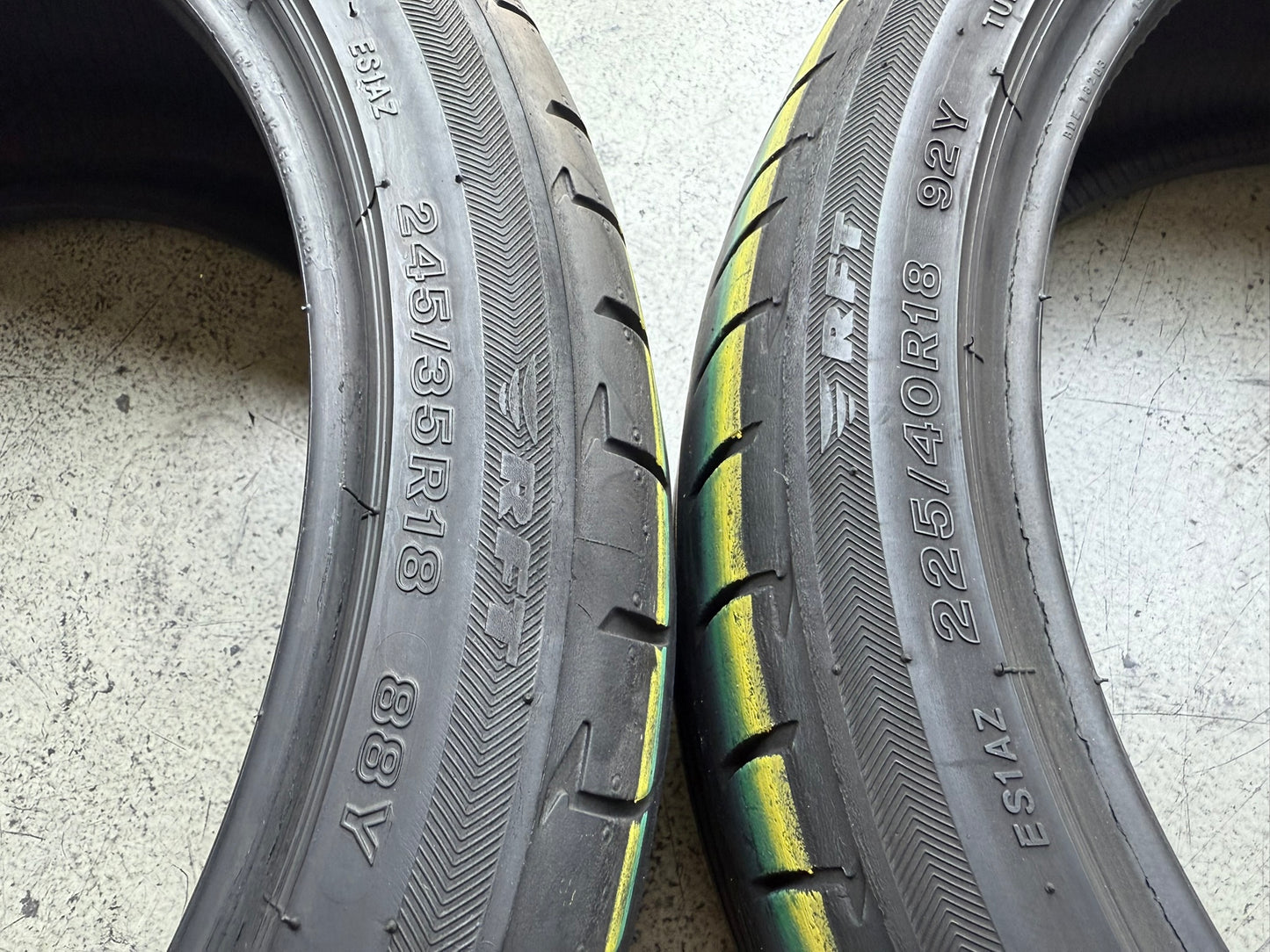4 Gomme 225/40R18 92Y + 245/35R18 88Y Runflat Bridgestone Estive 85% residui