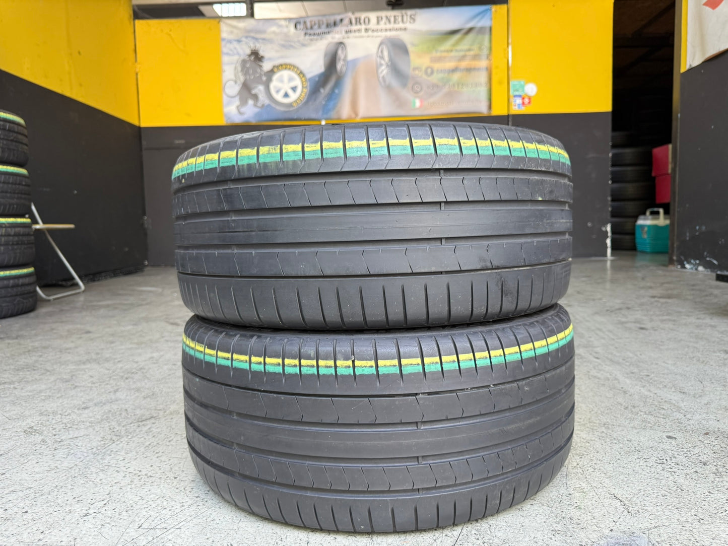 Usato: 2 Gomme 255/35R19 96Y XL Pirelli Estivo 80% residui