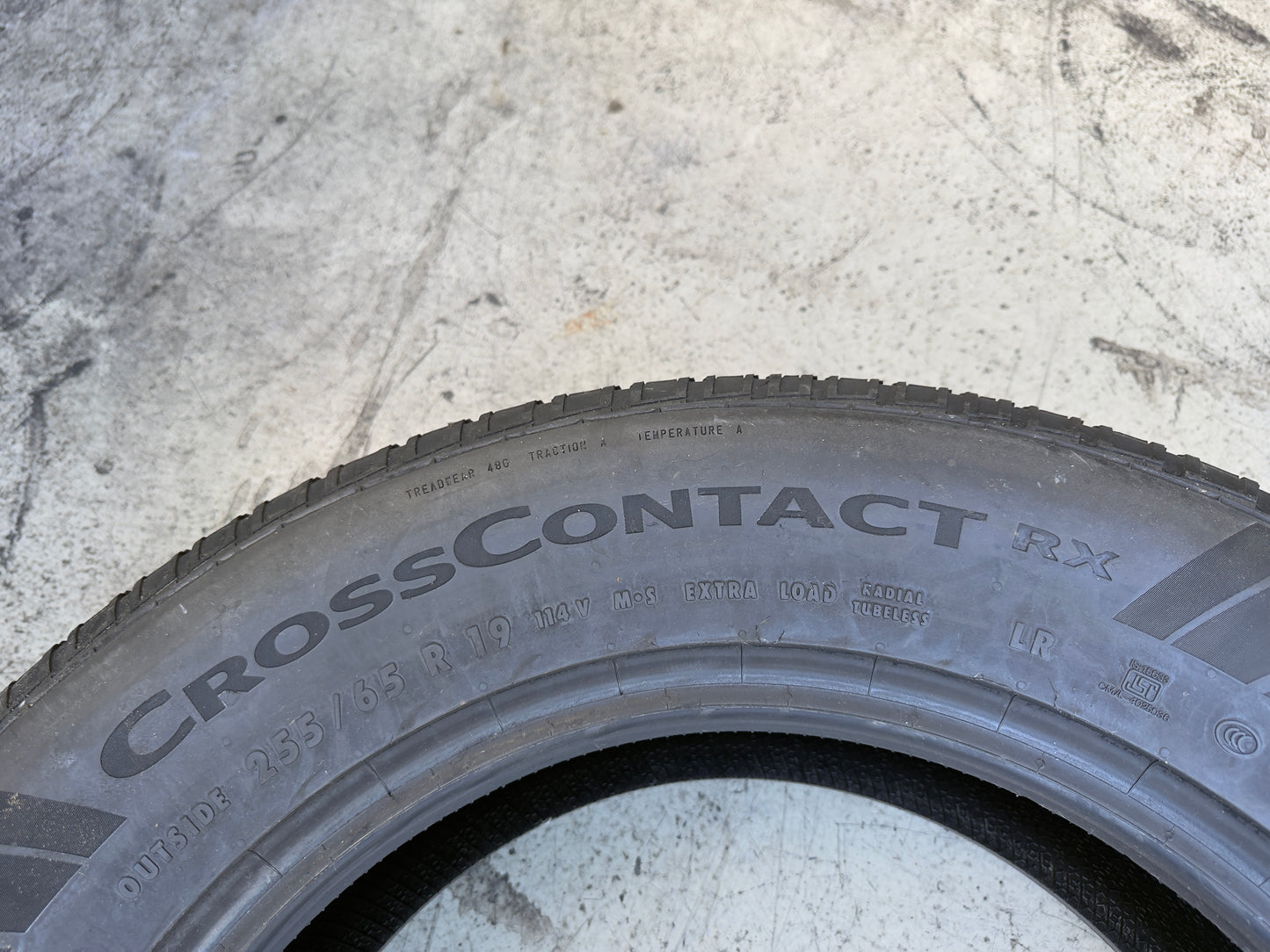 Usato: 4 Pneumatici Continental CrossContact RX 255/65R19 114V XL LR 4 Stagioni 80% Residui