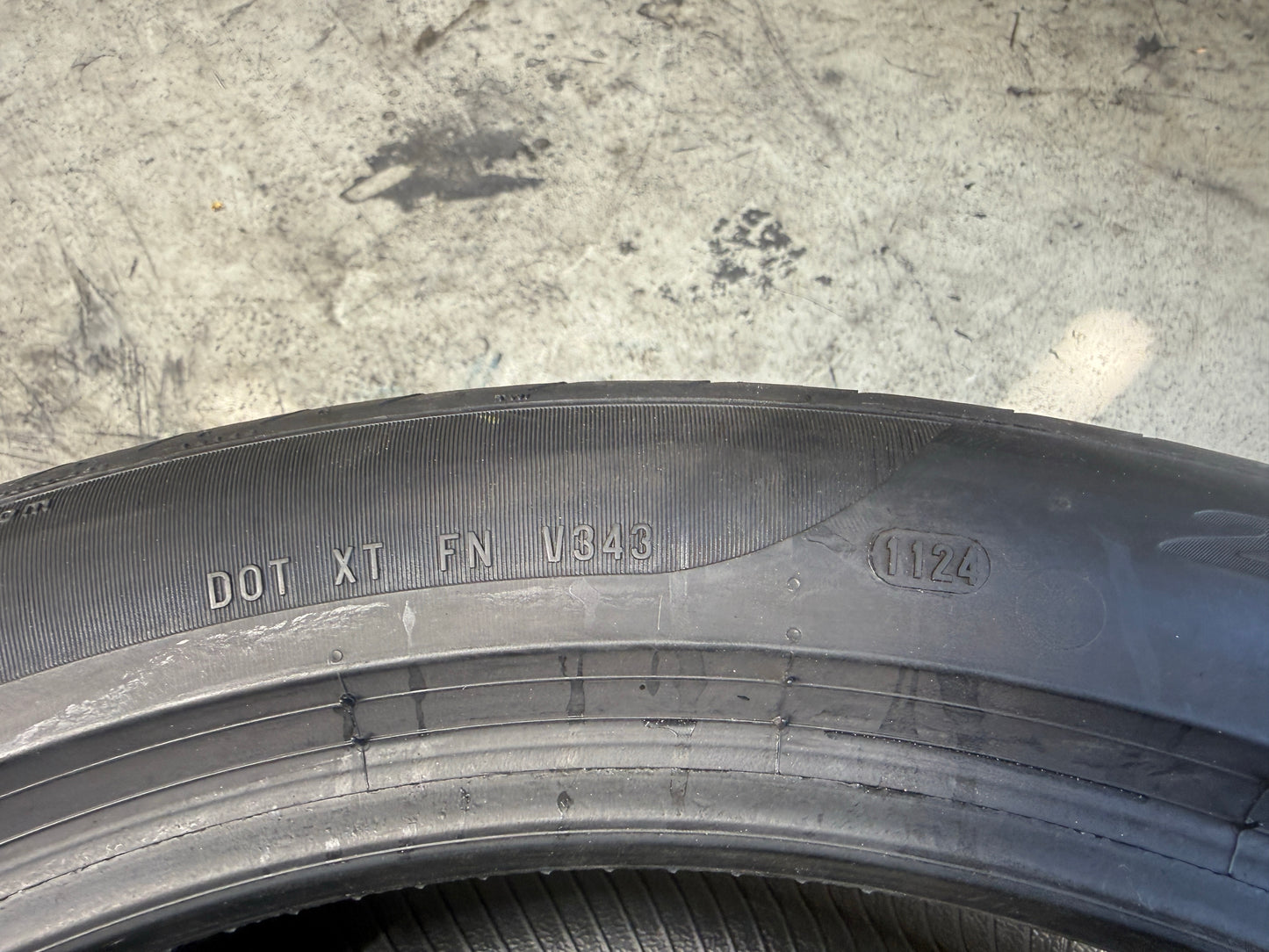 Usato: 2 Pneumatici Pirelli P Zero 285/40R21 (109Y) XL N0 Estivi 85% Residui