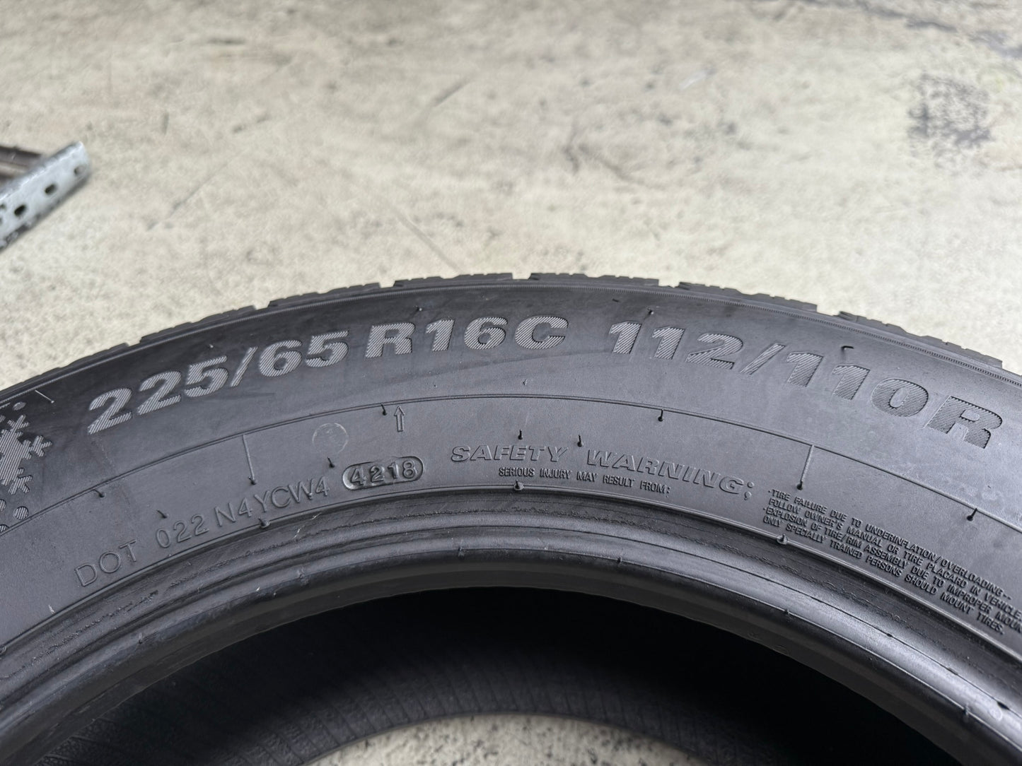 Usato: 4 Gomme 225/65R16C 112/110R Kumho Invernali 99% residui