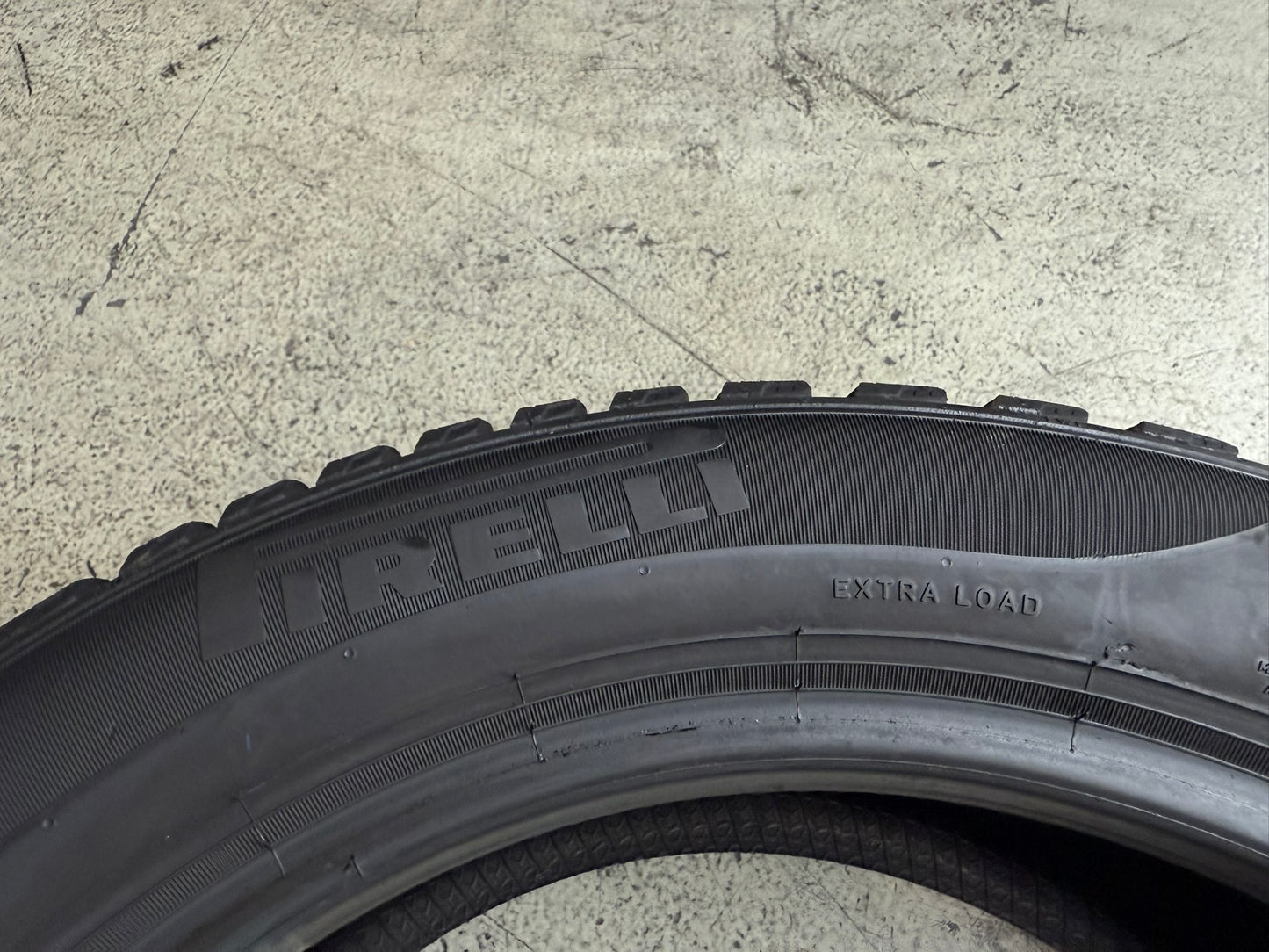 Usato: 4 Gomme 195/55R16 91H XL Pirelli Invernali 95% residui