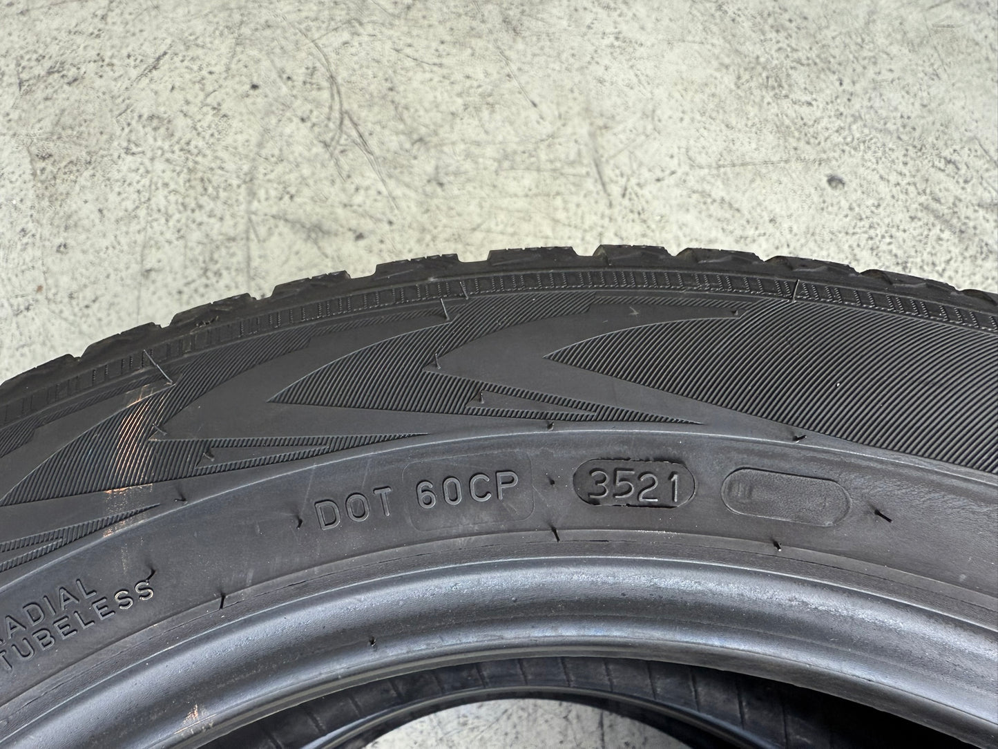 Usato: 2 Gomme 205/55R16 91H Nokian Invernali 90% residui