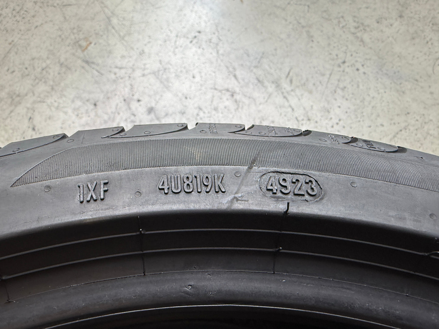 Usato: 2 Pneumatici Pirelli Powergy 225/40R18 92Y XL MFS Estive 90% Residui