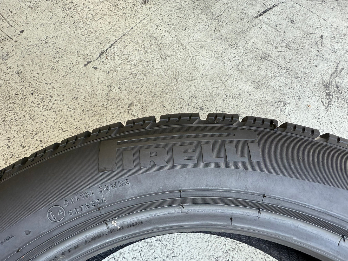 Usato: 4 Gomme 195/55R16 91H XL Pirelli Invernali 75% residui