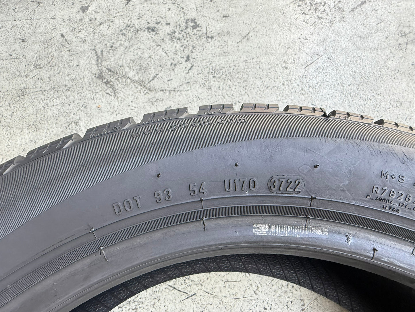 Usato: 4 Gomme 195/55R16 91H XL Pirelli Invernali 75% residui