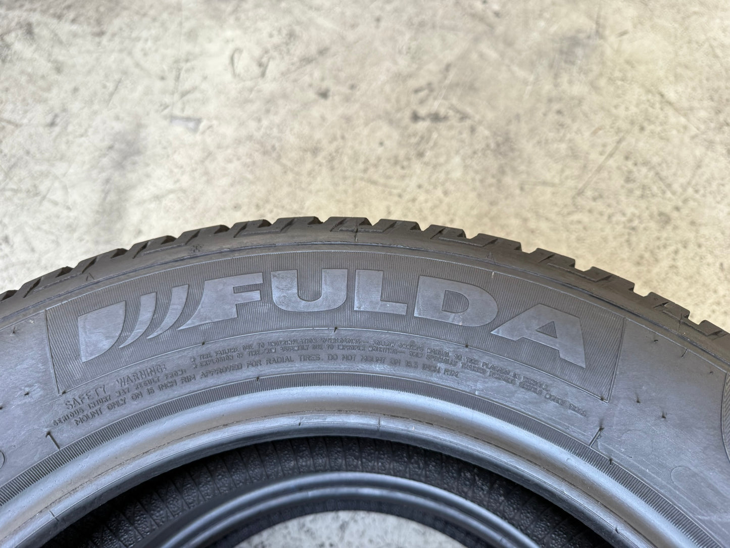 Usato: 2 Gomme 205/60R16 92H Fulda Invernali 90% residui