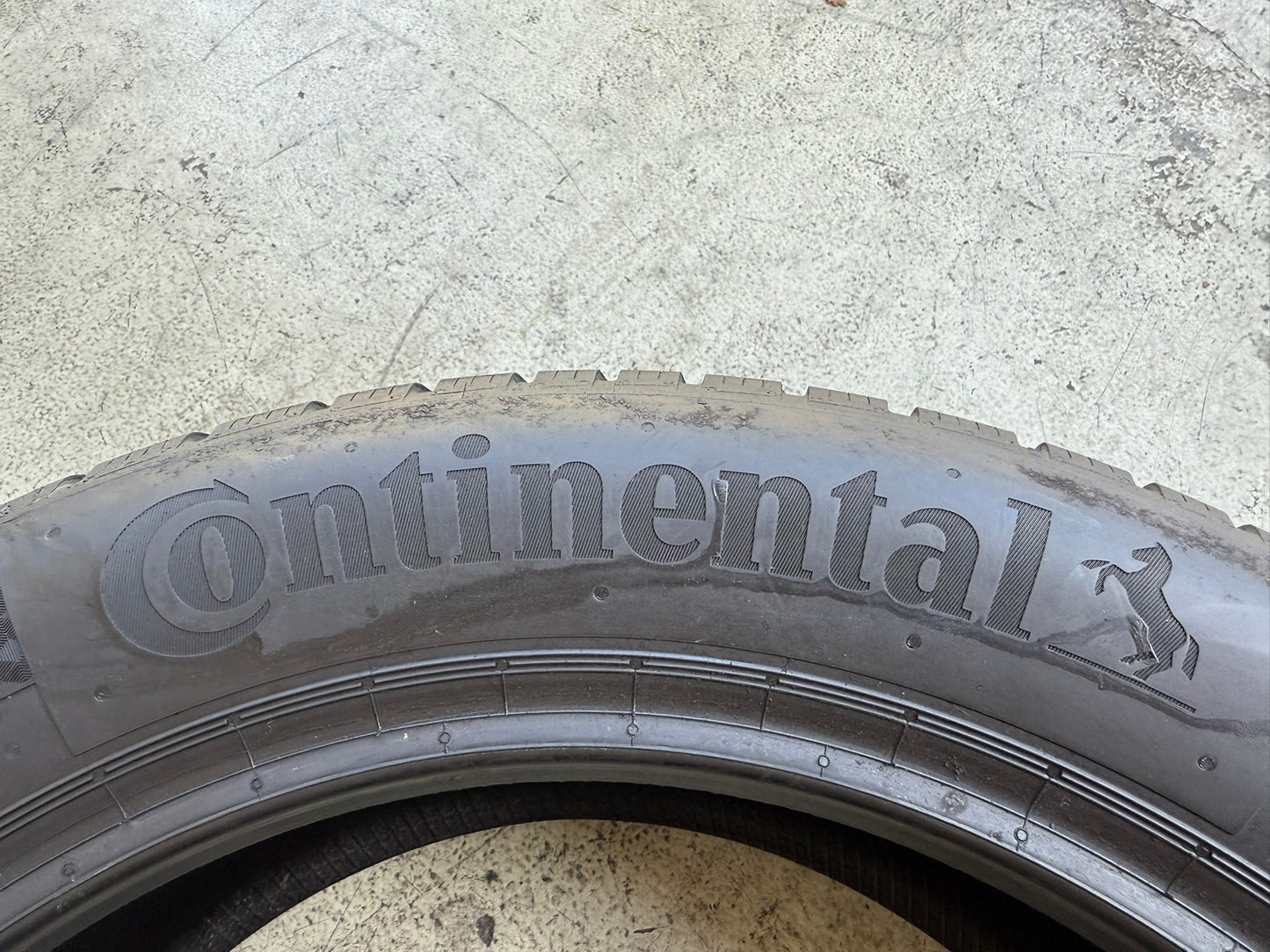 Usato: 4 Gomme 215/55R17 98H XL Continental Invernali 99% residui