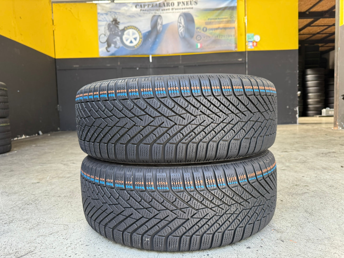 Usato: 2 Gomme 215/55R17 98H XL Pirelli Invernali 90% residui